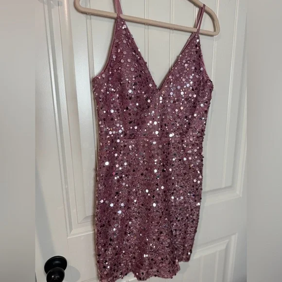 2/for $20 🪩 DEAR MOON Blush Pink Sequin Mini Dress 💓 (Size 13) - Picture 4 of 9
